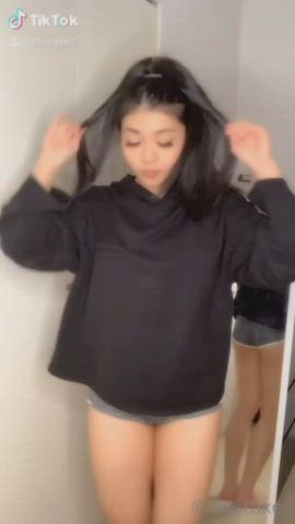 Buss it Asian girl challenge