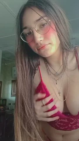 latina pawg teen gif