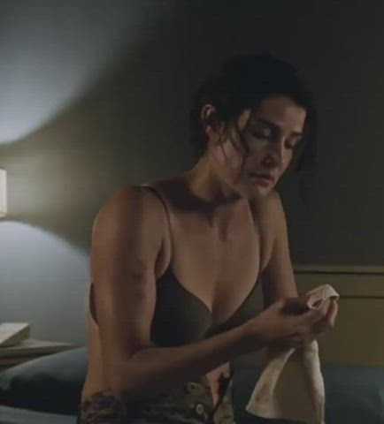 belly button cobie smulders underwear gif