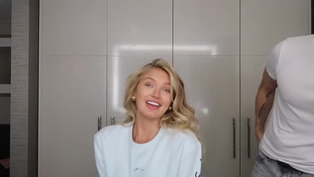 Romee Strijd - Victoria's Secret Hair Tutorial #1