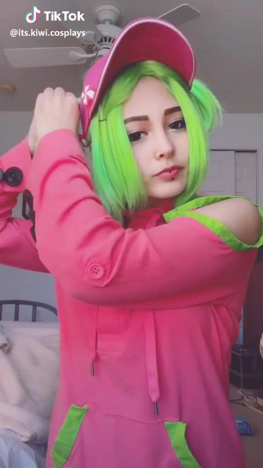 YoU lOoK lIkE zOeY lOl #fortnite #fortnitecosplay #cringe #ironic #meme #cosplayer