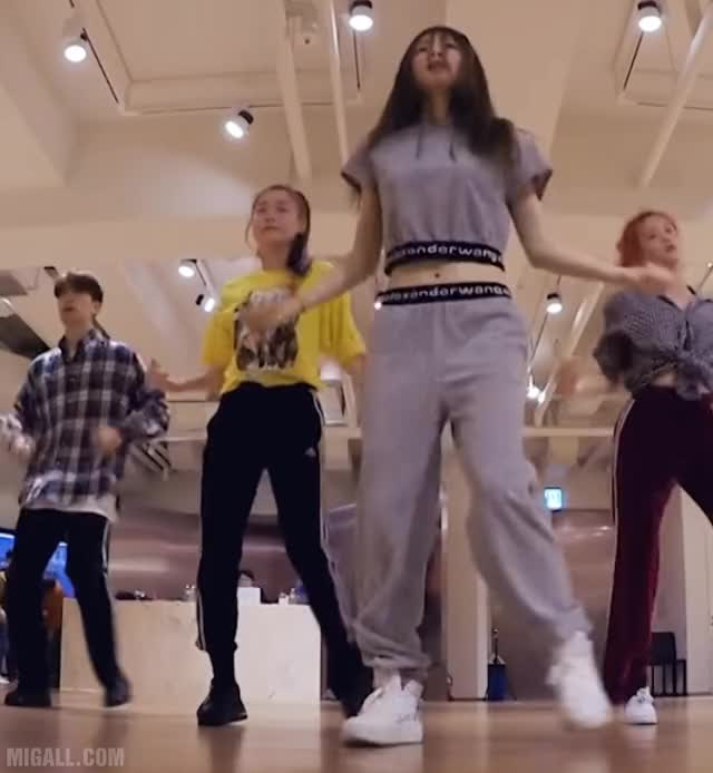 dancing gif