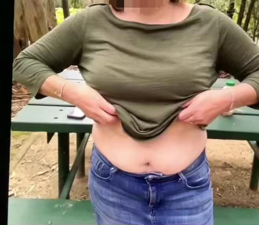Titty drops are much more fun when you do them outdoors 😉