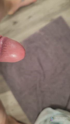 Big handsfree cumshot. Edited it down to show only cumshot.