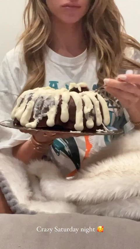 Blonde Latina stuffs herself with an entire homemade cake at midnight