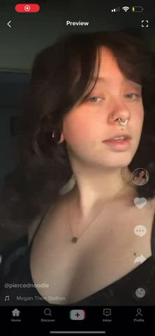 all natural no make up tiktok slut bounces her tits