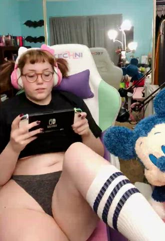 Gamer Girl Pigtails Underwear r/DDlg gif