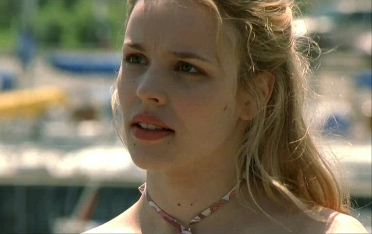 celebrity female rachel mcadams gif