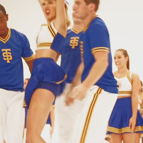 ass booty cheerleader taylor swift gif