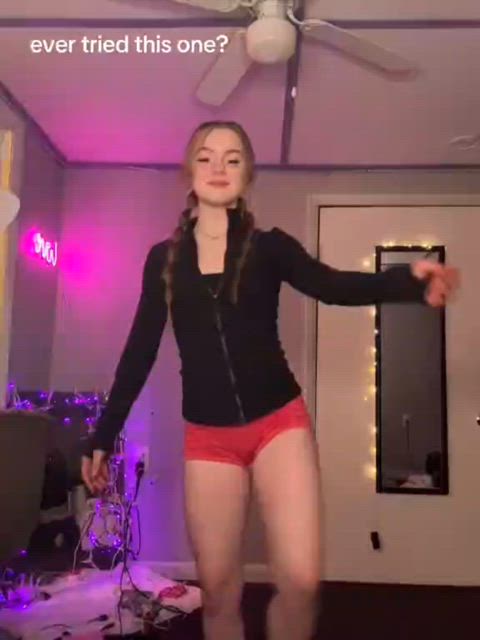 cheerleader flexible petite teen legal-teens tik-tok gif