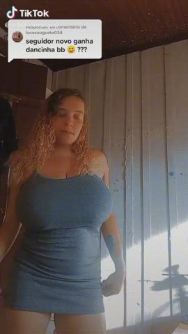 Big Tits Bouncing Tits Dancing gif