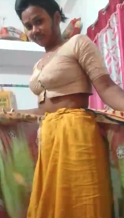 amateur bangladeshi boobs desi indian nude selfie tease tits gif