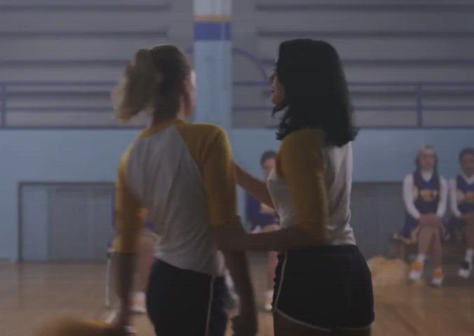 blonde brunette kissing lesbian gif