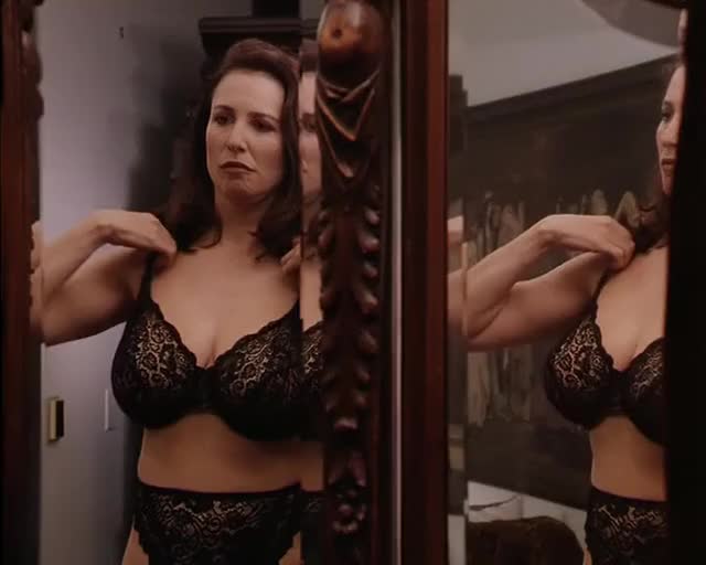 Mimi Rogers in 'Full Body Massage (1995)'