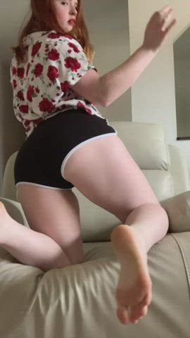 feet foot fetish legs redhead soles gif