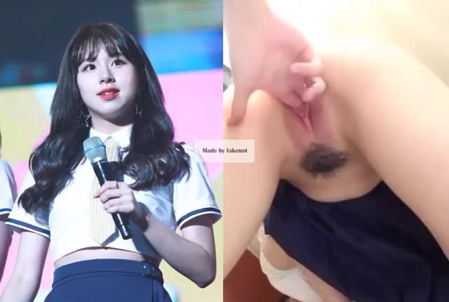 Chaeyoung fingered