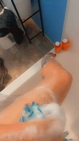 female legs soapy gif