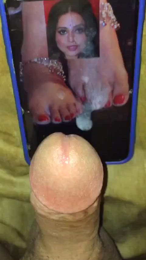 cum on feet cumshot foot fetish indian jerk off sexy toes gif