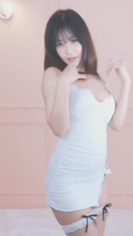 asian dancing korean tease gif