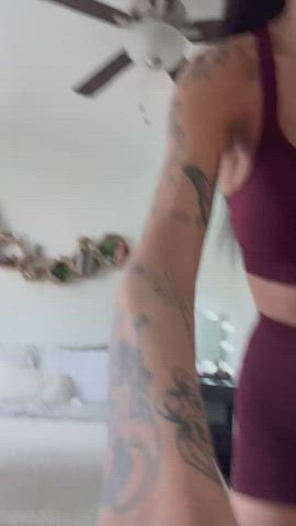 booty gym teen gif