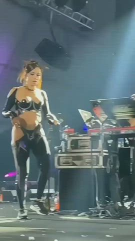 Anitta Brazilian Bubble Butt Celebrity Sensual gif