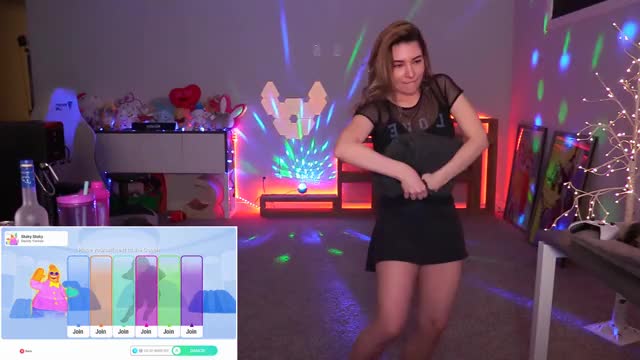 LivestreamFails - Alinity nip slip