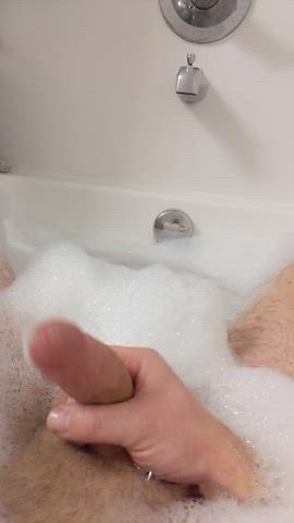 [M] bath time fun