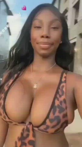 Bubble Butt Ebony Pretty Thick gif