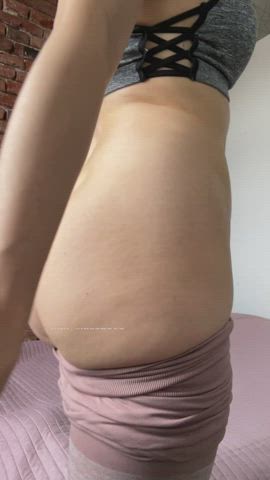amateur ass nude onlyfans teen yoga yoga pants girls-in-yoga-pants gif