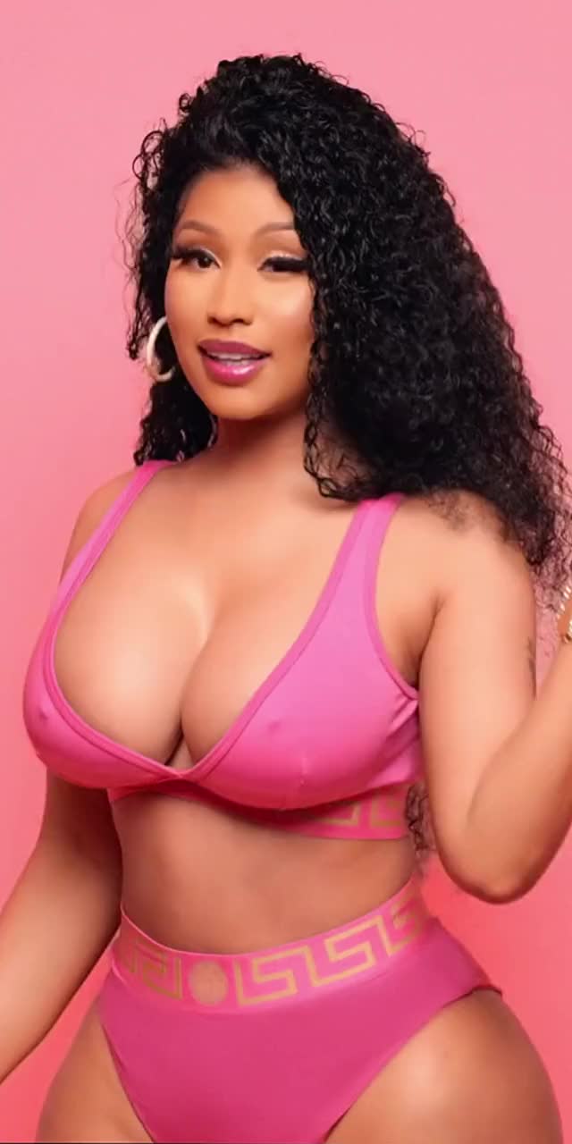 Nicki Minaj gif