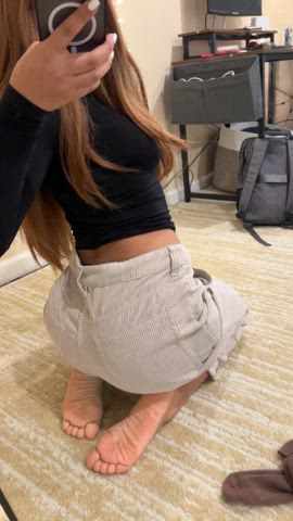 ass ass shaking cum on feet dancing feet feet fetish feet licking feet sucking gif