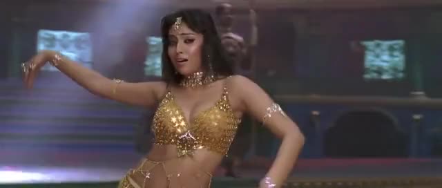 shriya boobs