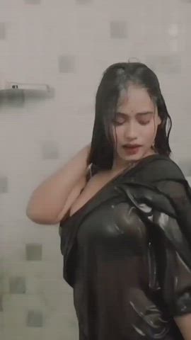 bathroom belly button bhabi bra indian saree wet gif