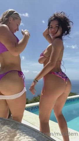 big tits bikini jiggling latina natural tits onlyfans slow motion teen gif