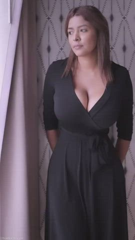 Big Tits Brown Eyes Brunette Busty Cleavage Dress Huge Tits Latina Thick gif