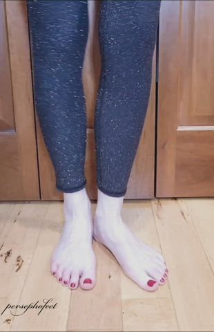 shining bright in my sparkly leggings ✨️