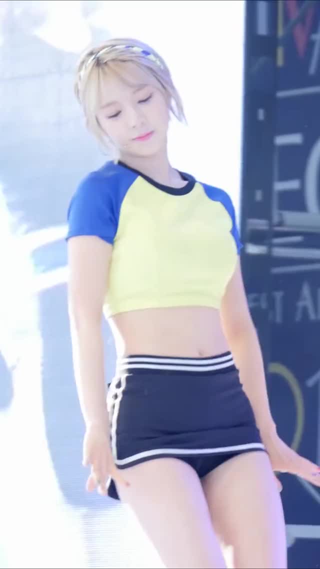 150701 AOA 초아 - https://www.patreon.com/Ifvin - 사뿐사뿐 (Like a Cat) 03