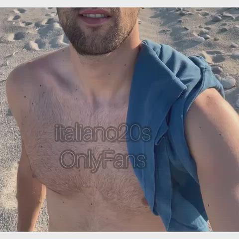 O F has the full video 😈 When I'm at the beach I can't help pulling my big dick