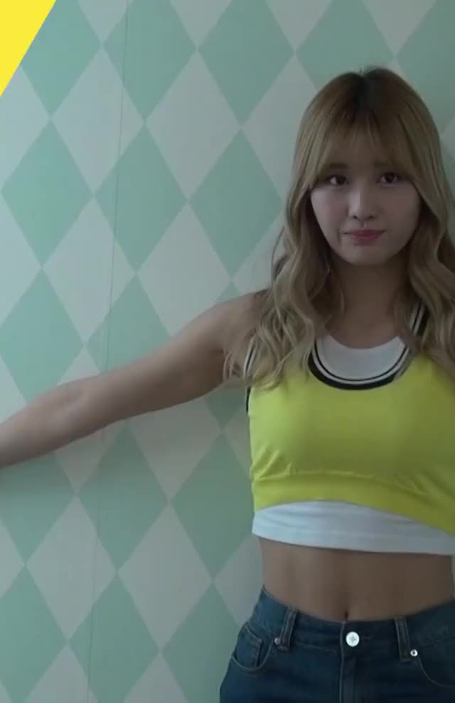 Momo gif