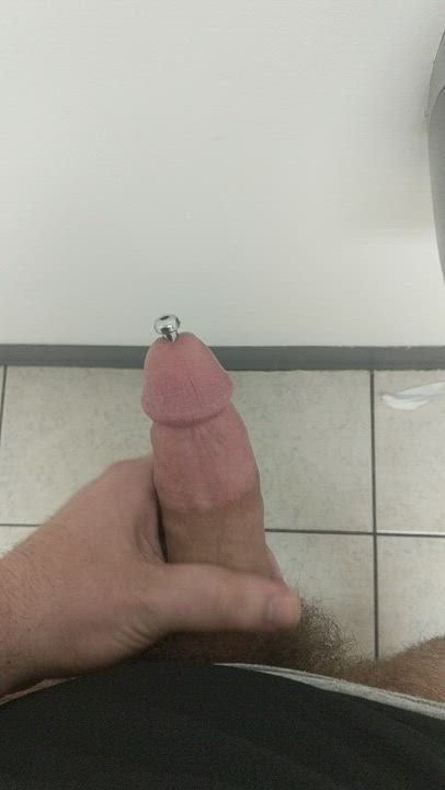 Cumming through the plug