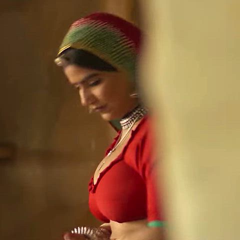 Shikha Malhotra in Kaanchli