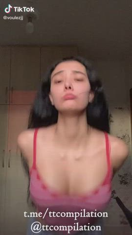 Boobs Shaking Teen TikTok Tits Porn GIF by ttcompilation