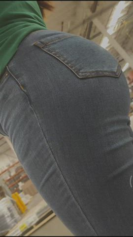 Ass Big Ass Hidden Cam Jeans Jiggling Teen gif