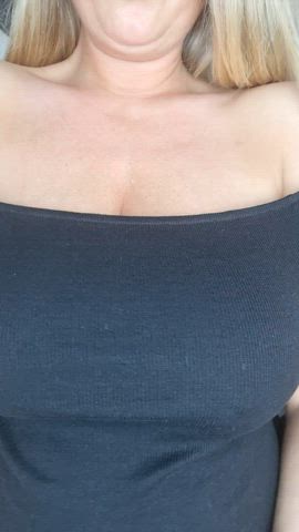 big tits huge tits onlyfans gif