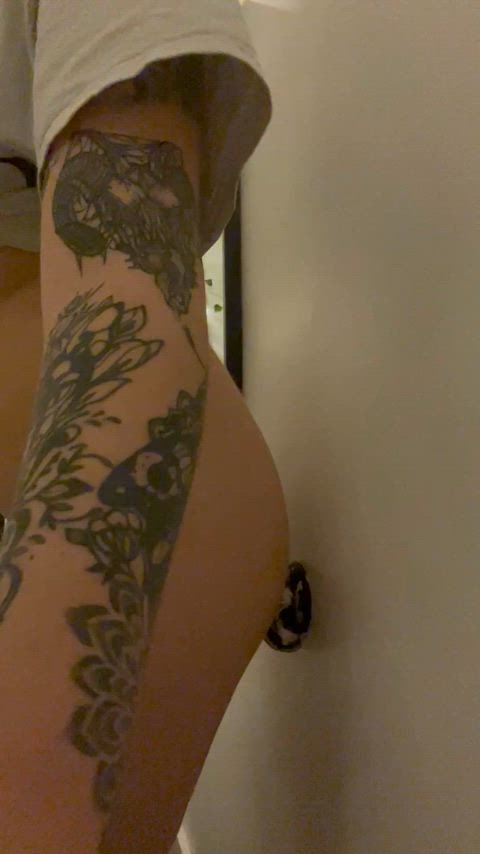 dildo masturbating onlyfans riding suction dildo tattoo thick-booty gif