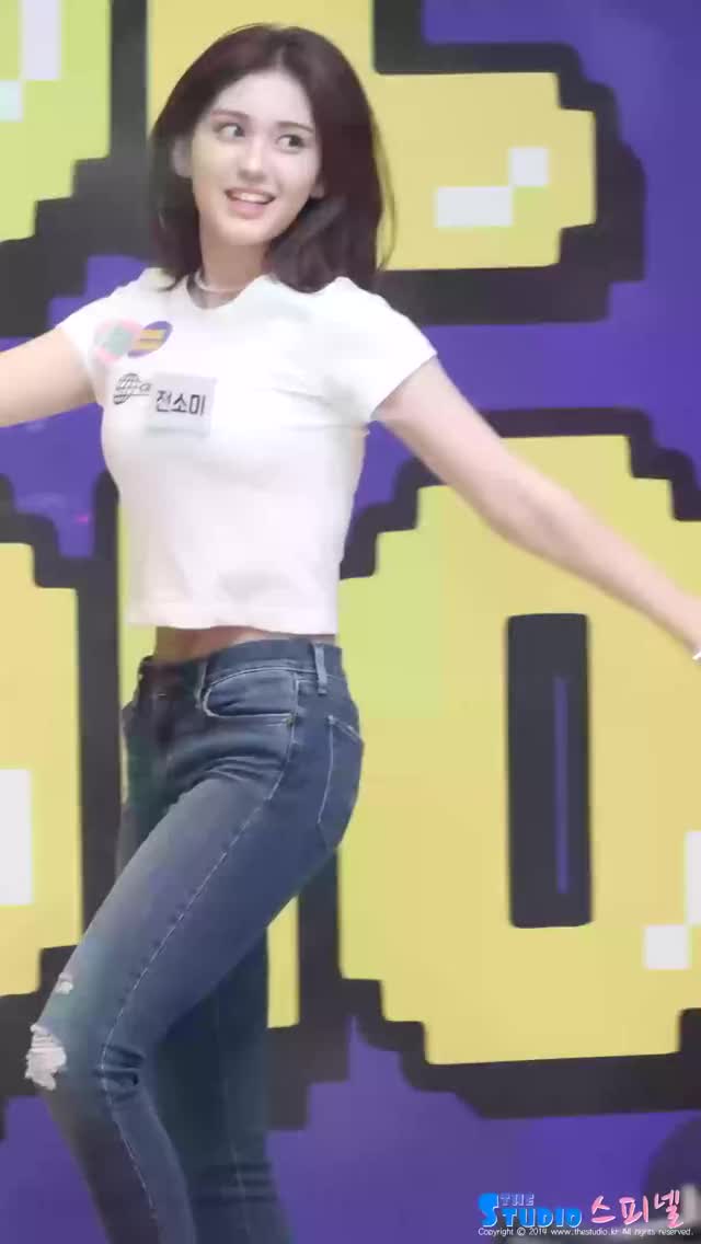 190617 전소미 SOMI 'BIRTHDAY' 4K 60P 직캠 @ 아이돌라디오 by Spinel (2160p