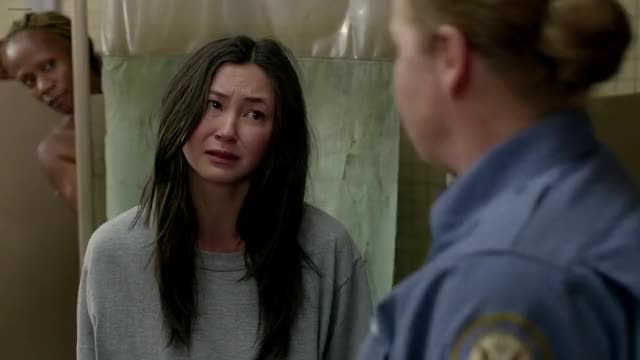 Kimiko Glenn nude - Orange is the New Black s02e08 (2014)