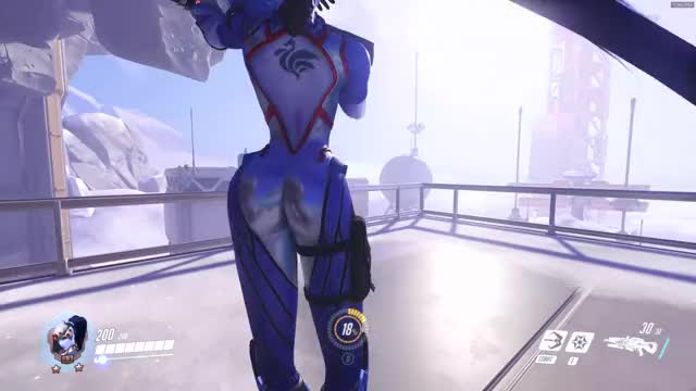 Widowmaker Showbutt