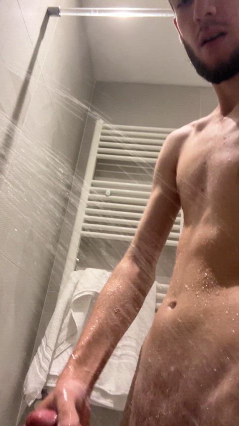 Stroking in the shower pt1
