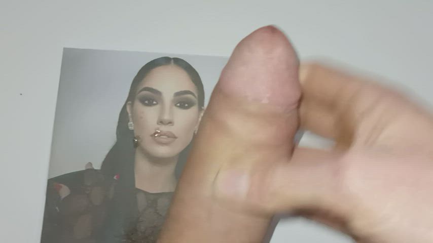 giulia de lellis cumtribute